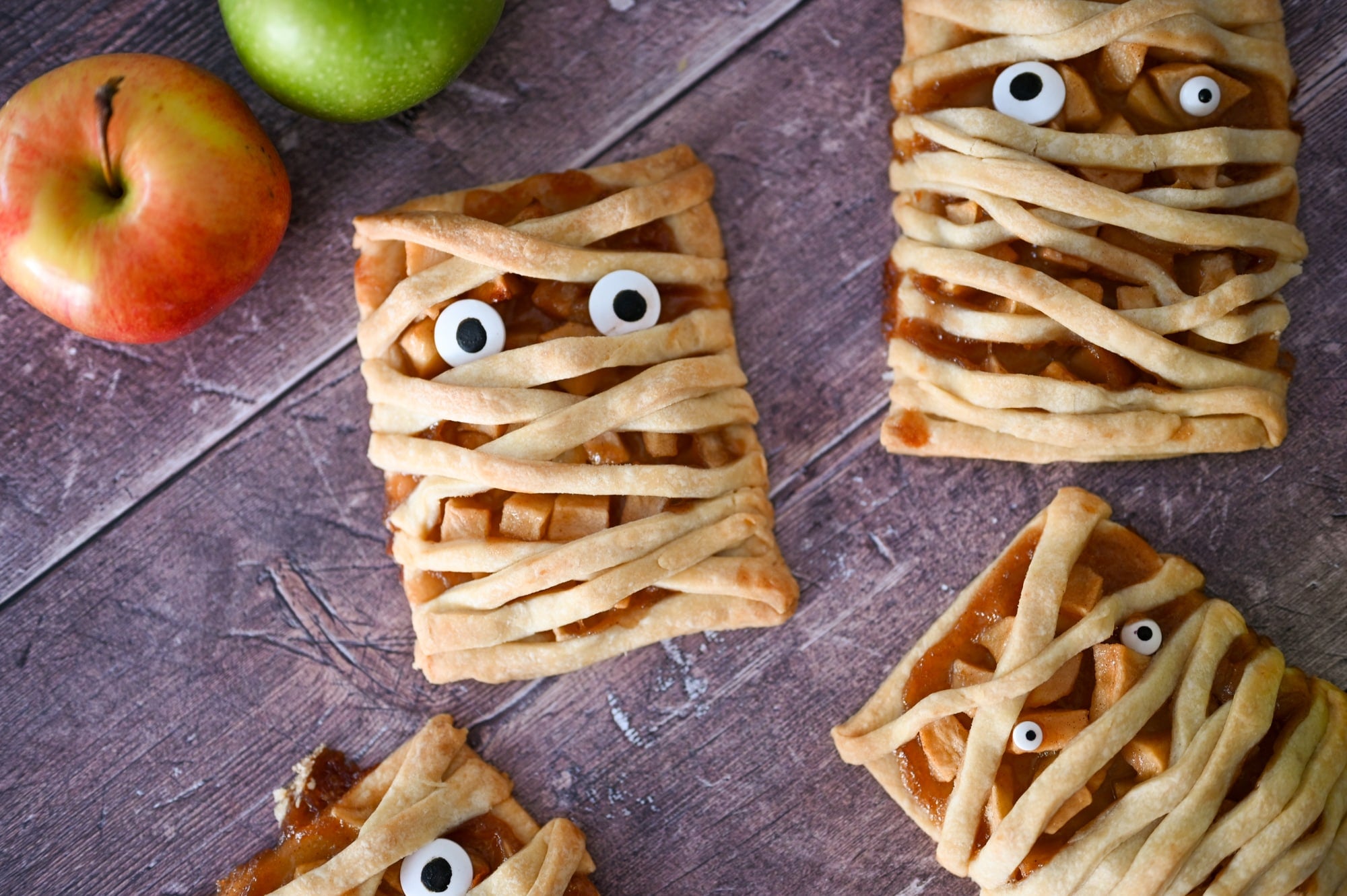 Mummy Apple Hand Pies - Simply Lebanese