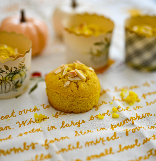 Mini Sfouf Cakes