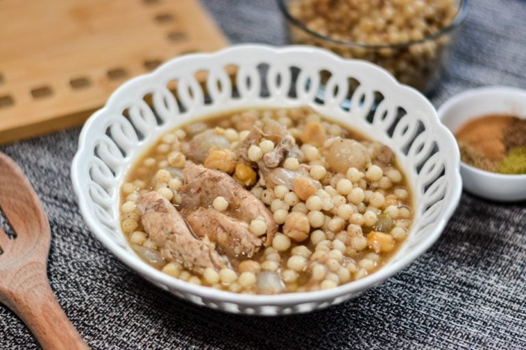 Moghrabieh Simply Lebanese